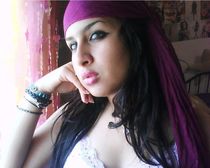 Fingering her tight pink